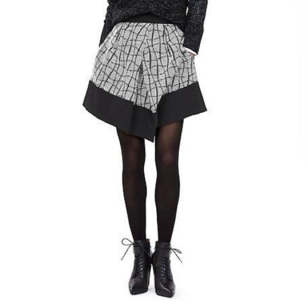 NWT Banana Republic Asymmetrical Jacquard Skirt